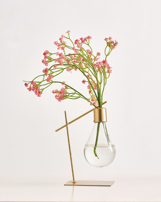 Light Bulb Propagation Vase